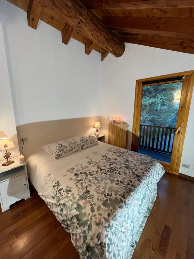 Chalet Blanc "La Mansarda" Courmayeur Eksteriør bilde